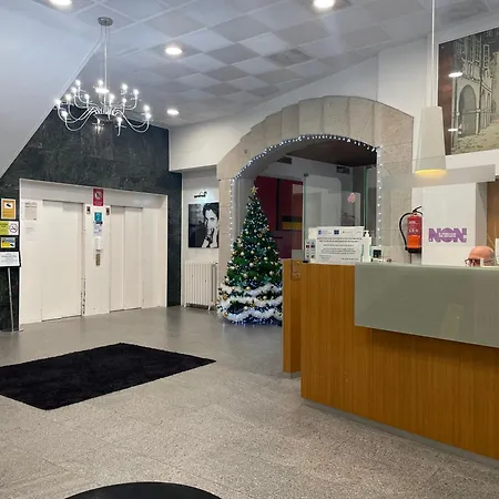 Mendez Nuñez Hotel