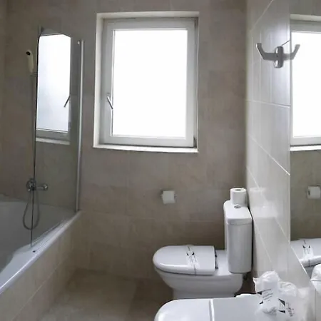 Mendez Nuñez Hotel 4*