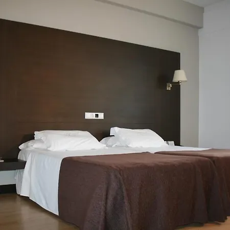 Mendez Nuñez Hotel