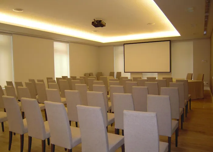 酒店 Mendez Nunez 卢戈