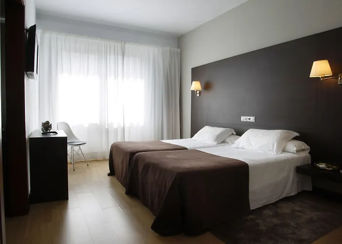 Mendez Nunez 4* 卢戈